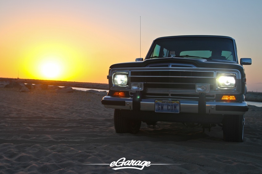 Jeep Grand Wagoneer