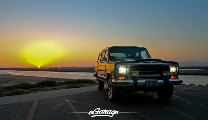 Jeep Grand Wagoneer