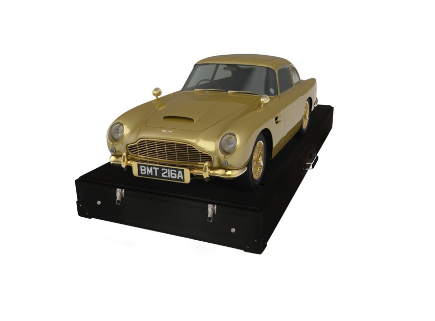 Aston Martin DB5 Gold For Charity