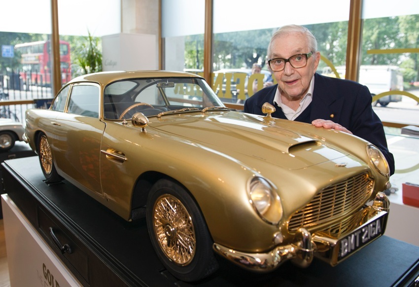 Aston Martin DB5 Gold For Charity