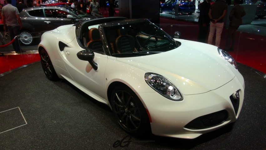 Alfa Romeo 4C Paris Motor Show