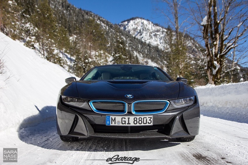 BMW I8 eGarage