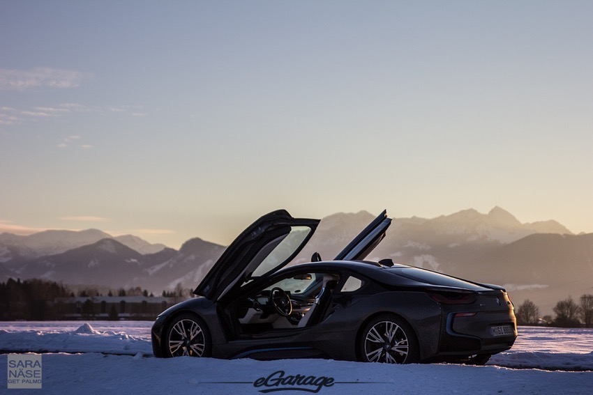 BMW I8 eGarage