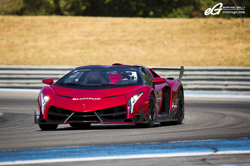 Lamborghini Veneno LP750-4 Roadster